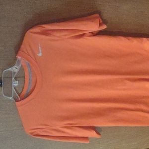 Mens Small Nike Dri Fit T Shirt